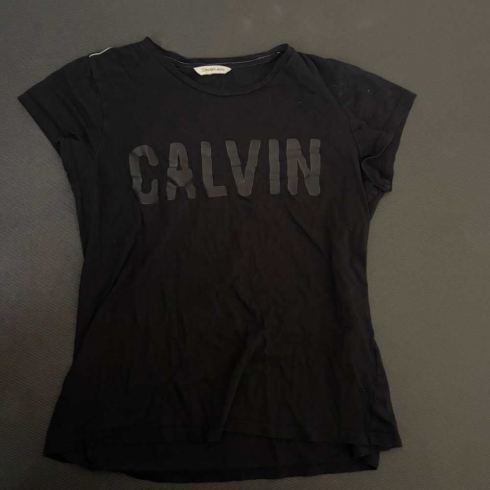 Calvin Klein Black Fitted Cap Sleeve Tee